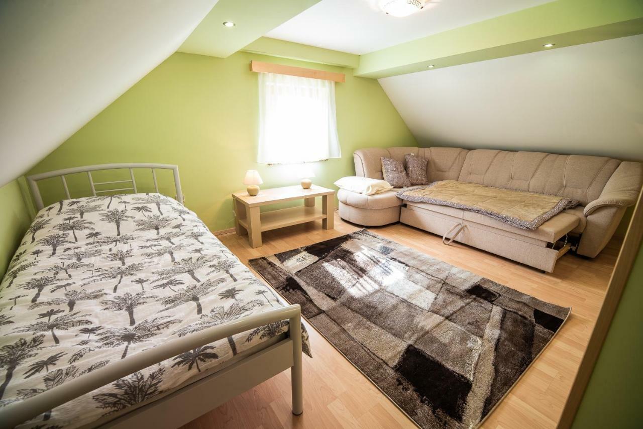 Holiday Home Blue Sky Globocice Екстер'єр фото