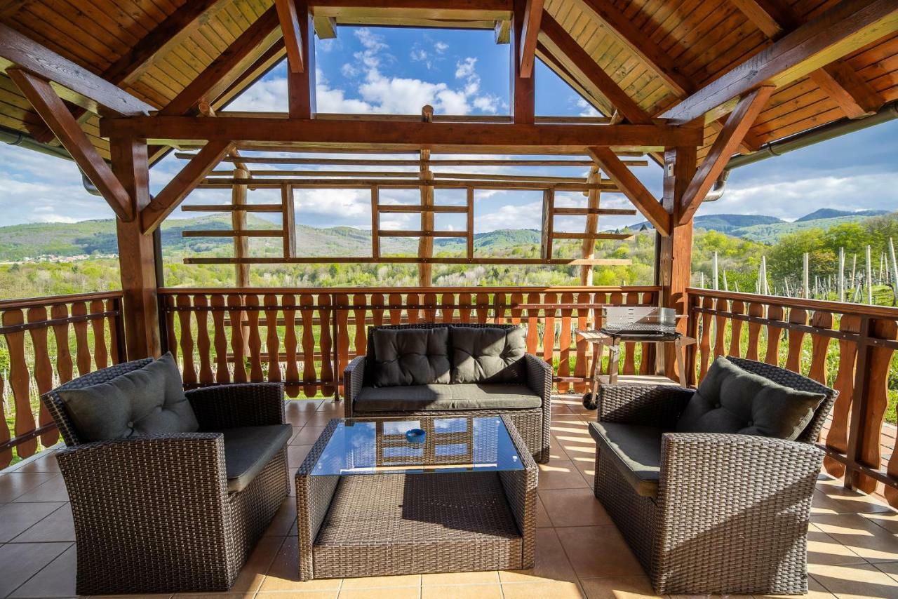 Holiday Home Blue Sky Globocice Екстер'єр фото